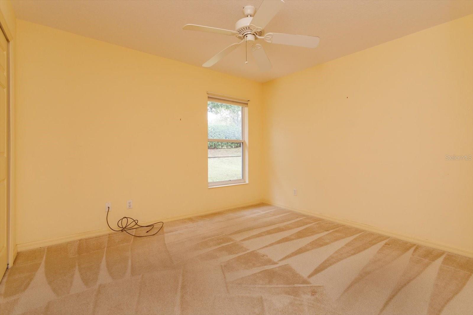 TAVARES ROYAL HARBOR PH 02 LT 179 - Residential