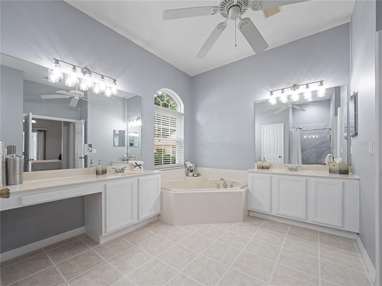 GLENMUIR UNIT 1 - Residential