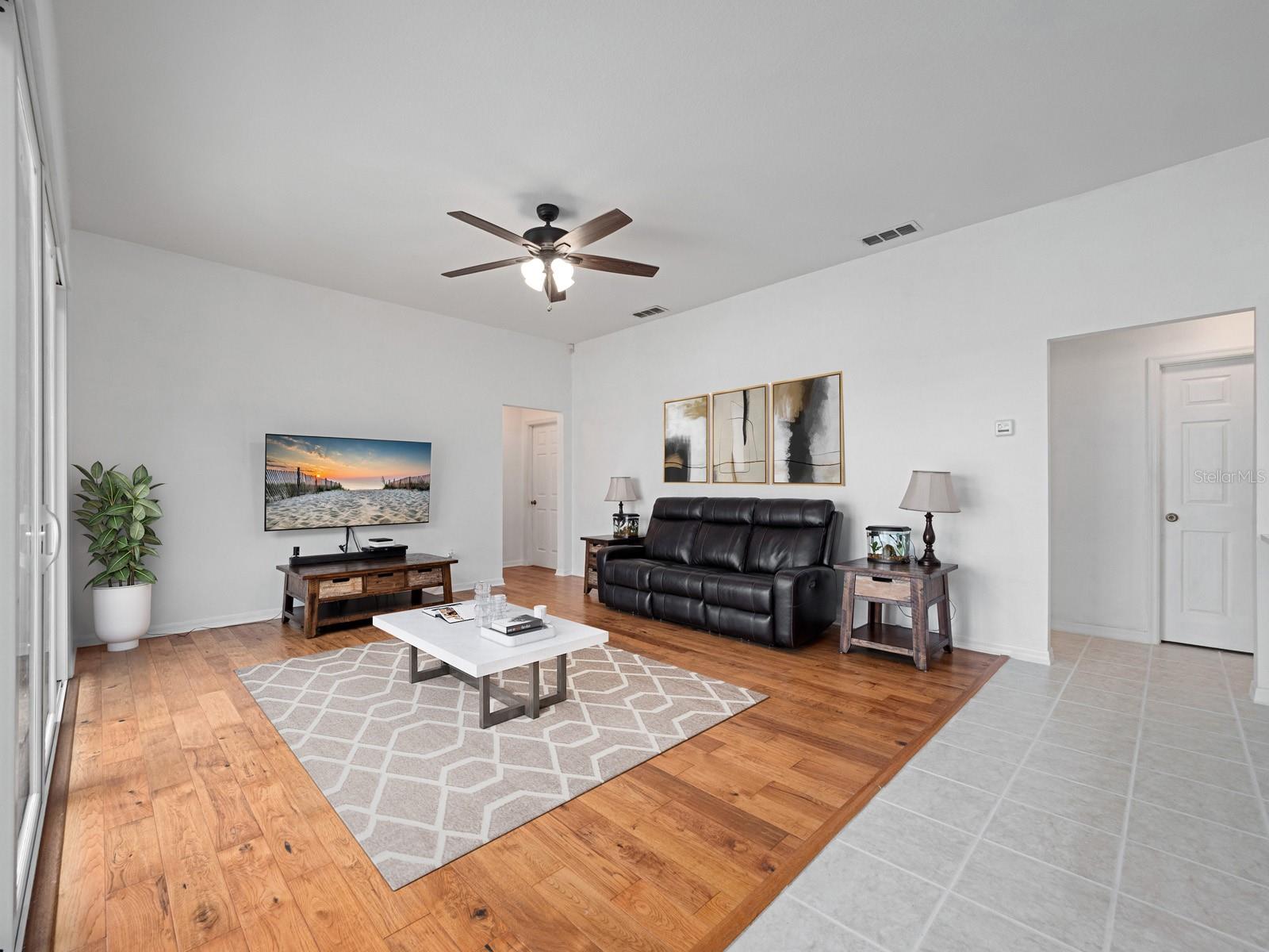 GLENMUIR UNIT 1 - Residential