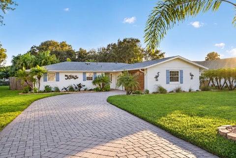 Photo of 110 Cunningham Dr, New Smyrna Beach, FL 32168 (MLS # NS1089550)