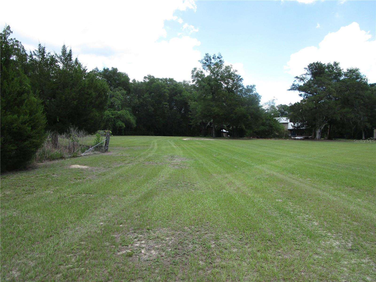 ACREAGE - Residential