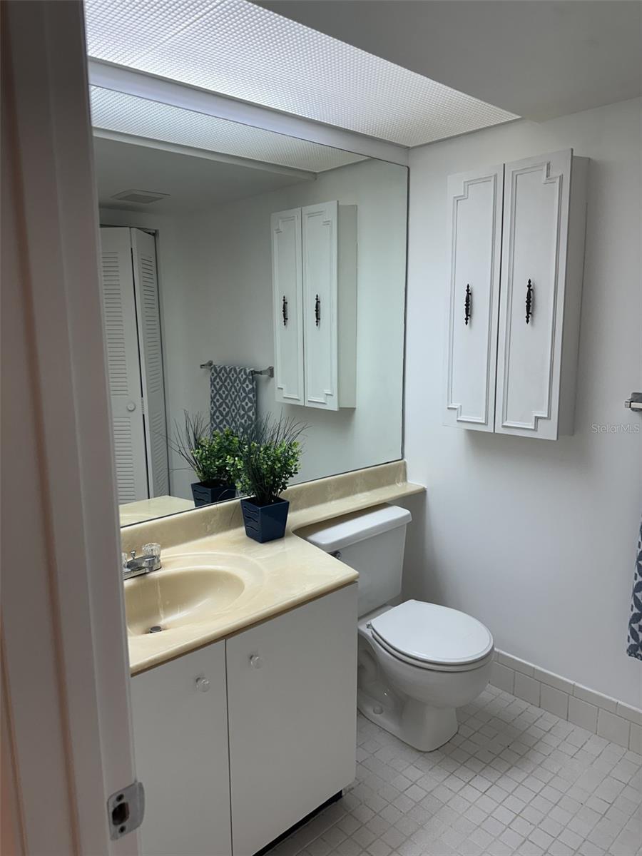 IVANHOE EAST AT CENTURY VILLAGE - Residential