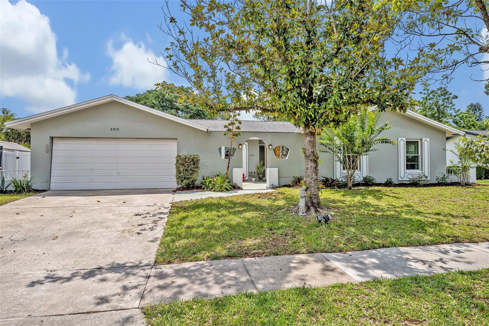2312 POINCIANA ROAD