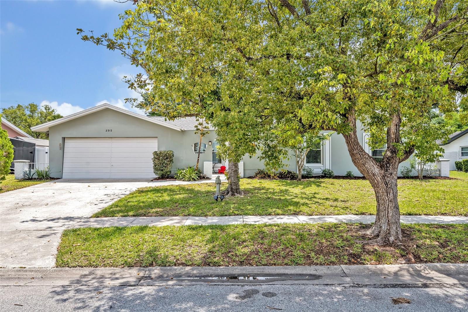 2312 POINCIANA ROAD