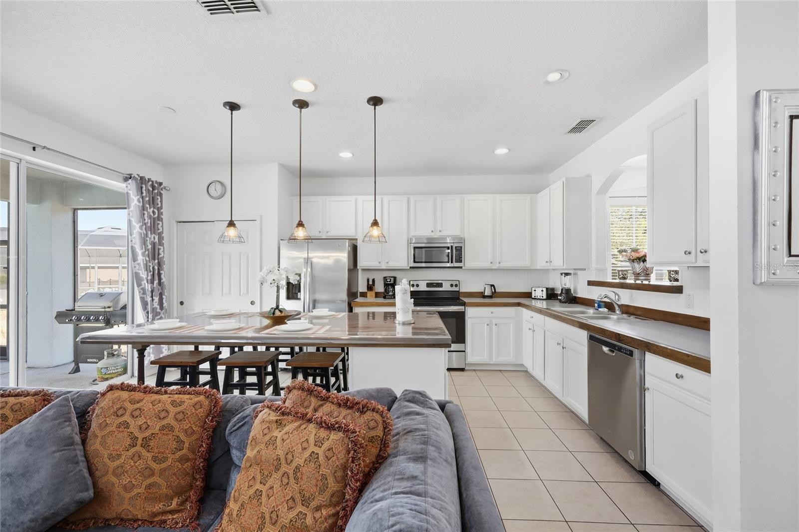 WATERSONG PH 01 - Residential