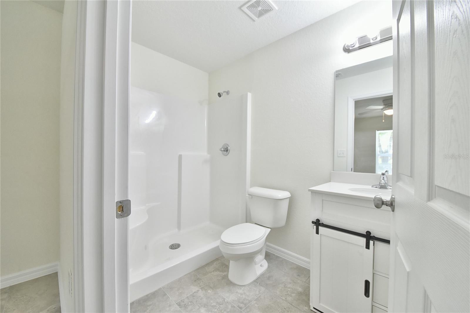 OCALA PARK ESTATE - Residential Lease