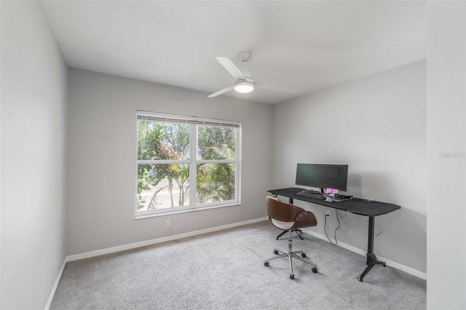 1707 BONDURANT WAY