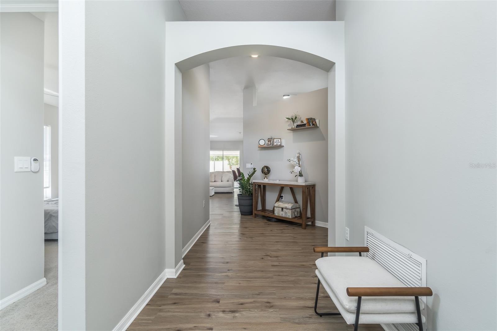 1707 BONDURANT WAY