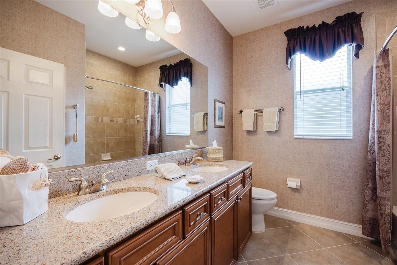 TERN BAY GOLF & CC - Residential