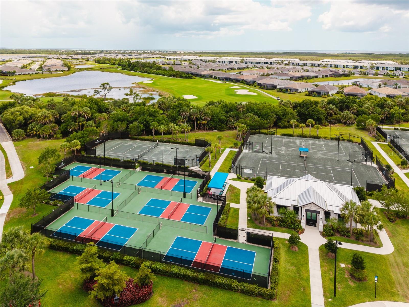 TERN BAY GOLF & CC - Residential