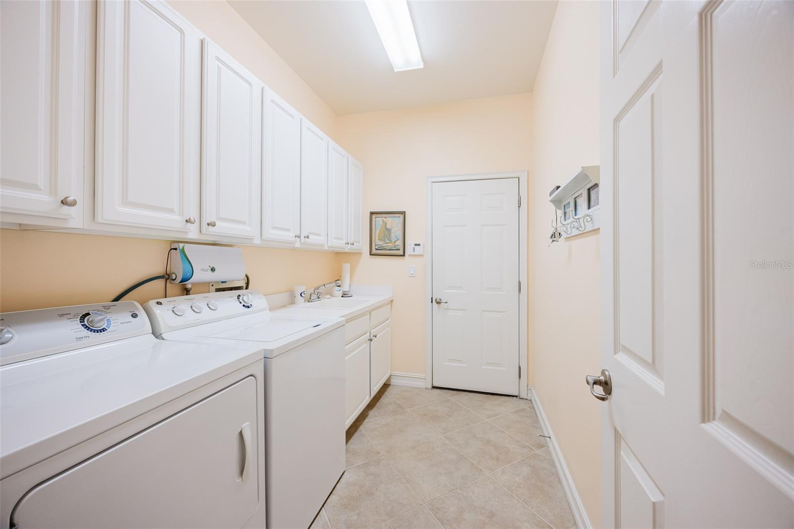 TERN BAY GOLF & CC - Residential