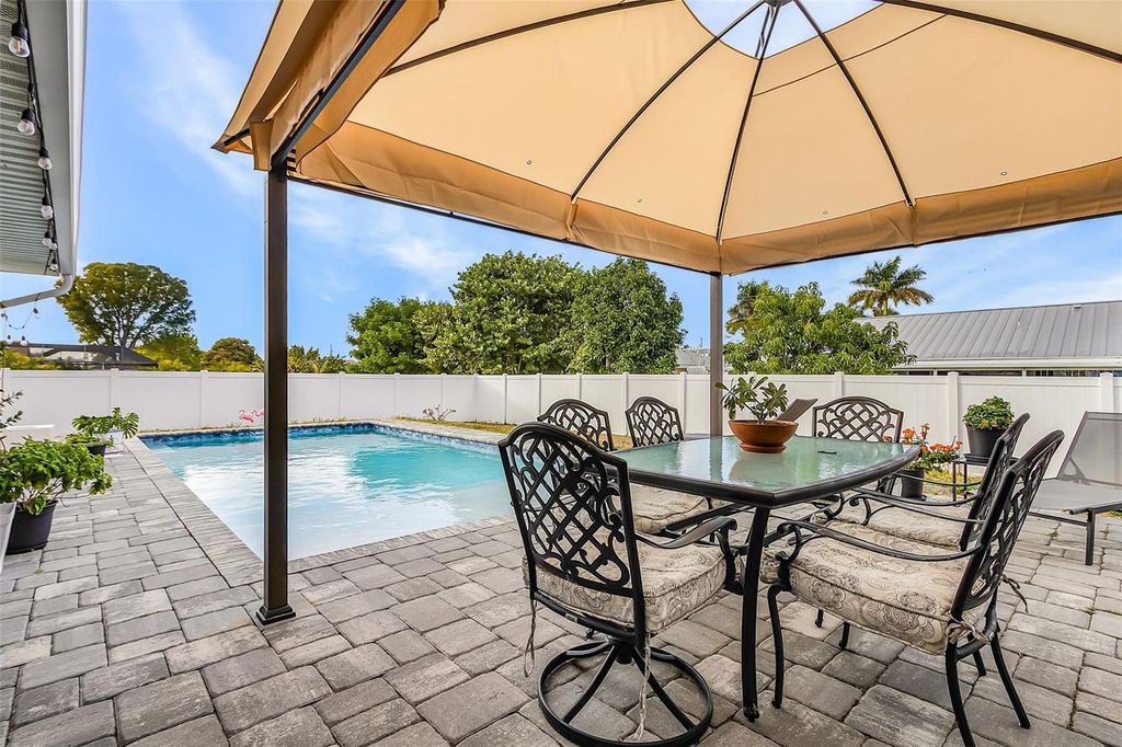 Photo of 211 SW 47th Street, Cape Coral, FL 33914 (MLS # C7520598)