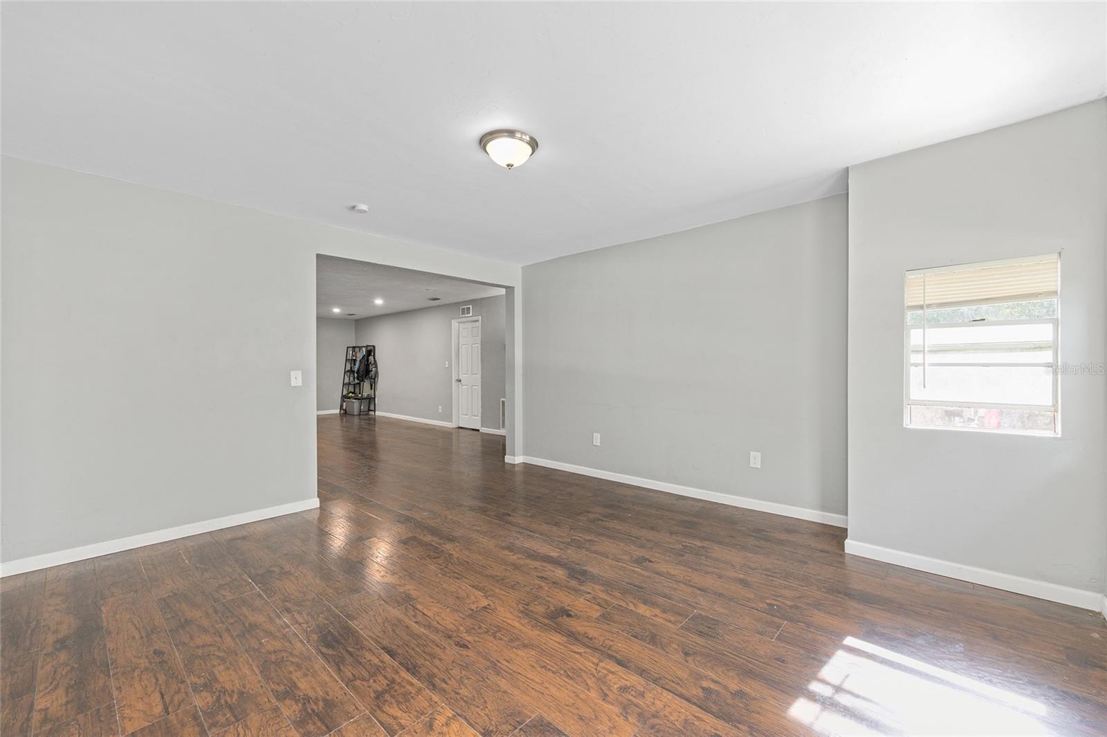 MEADOWS UN 09 - Residential