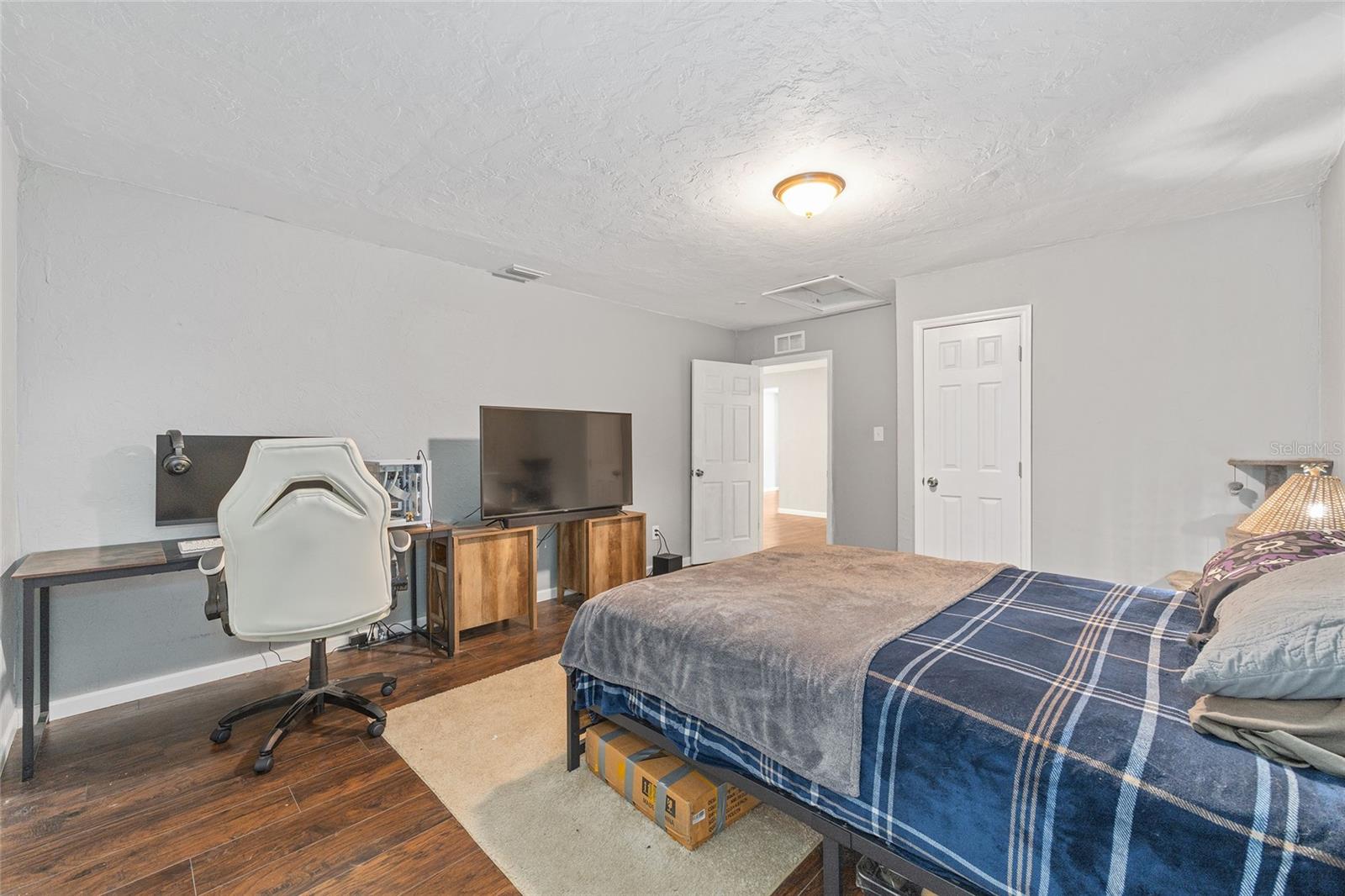 MEADOWS UN 09 - Residential