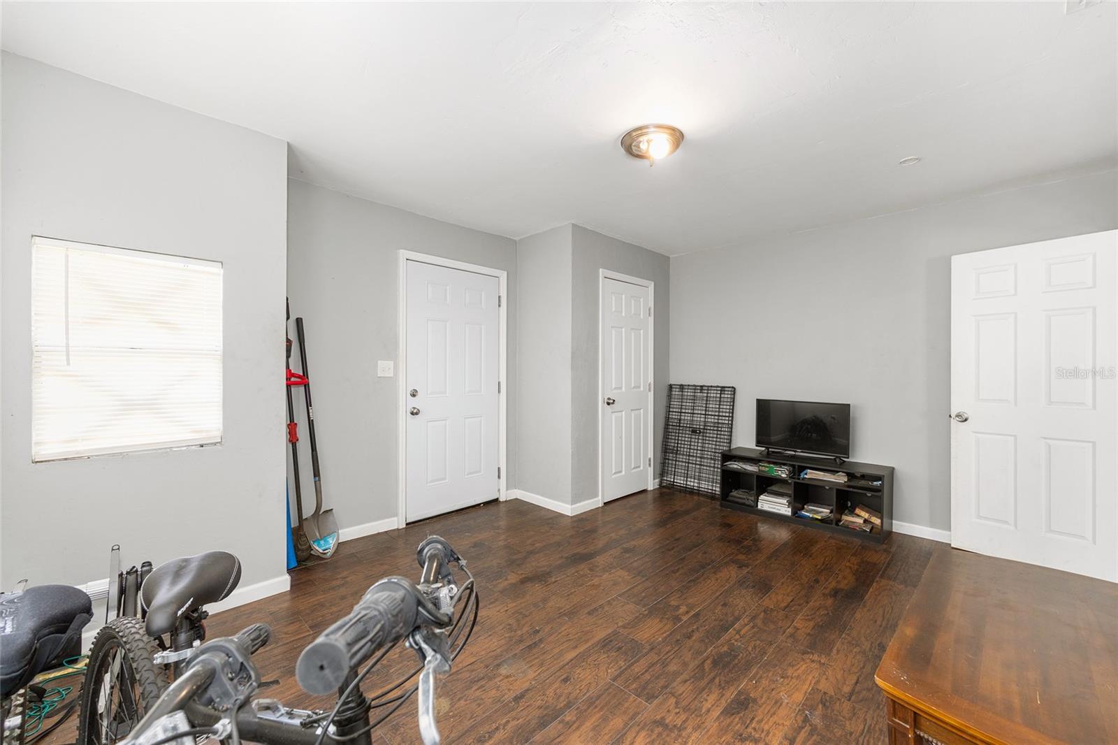 MEADOWS UN 09 - Residential