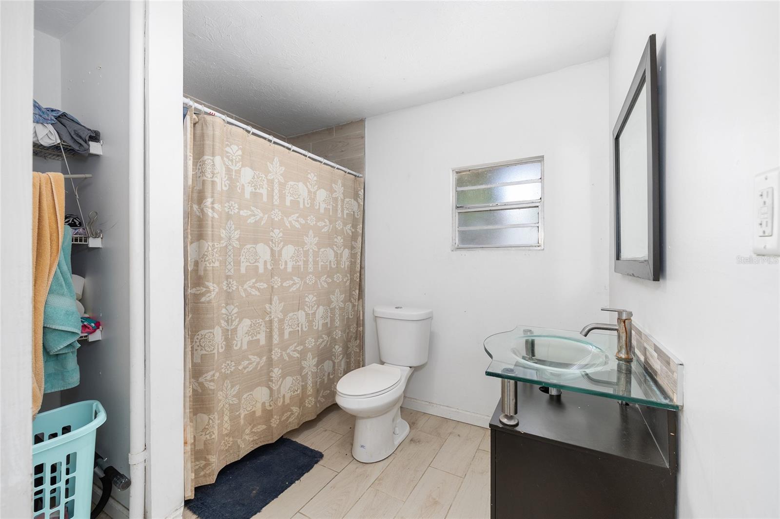 MEADOWS UN 09 - Residential