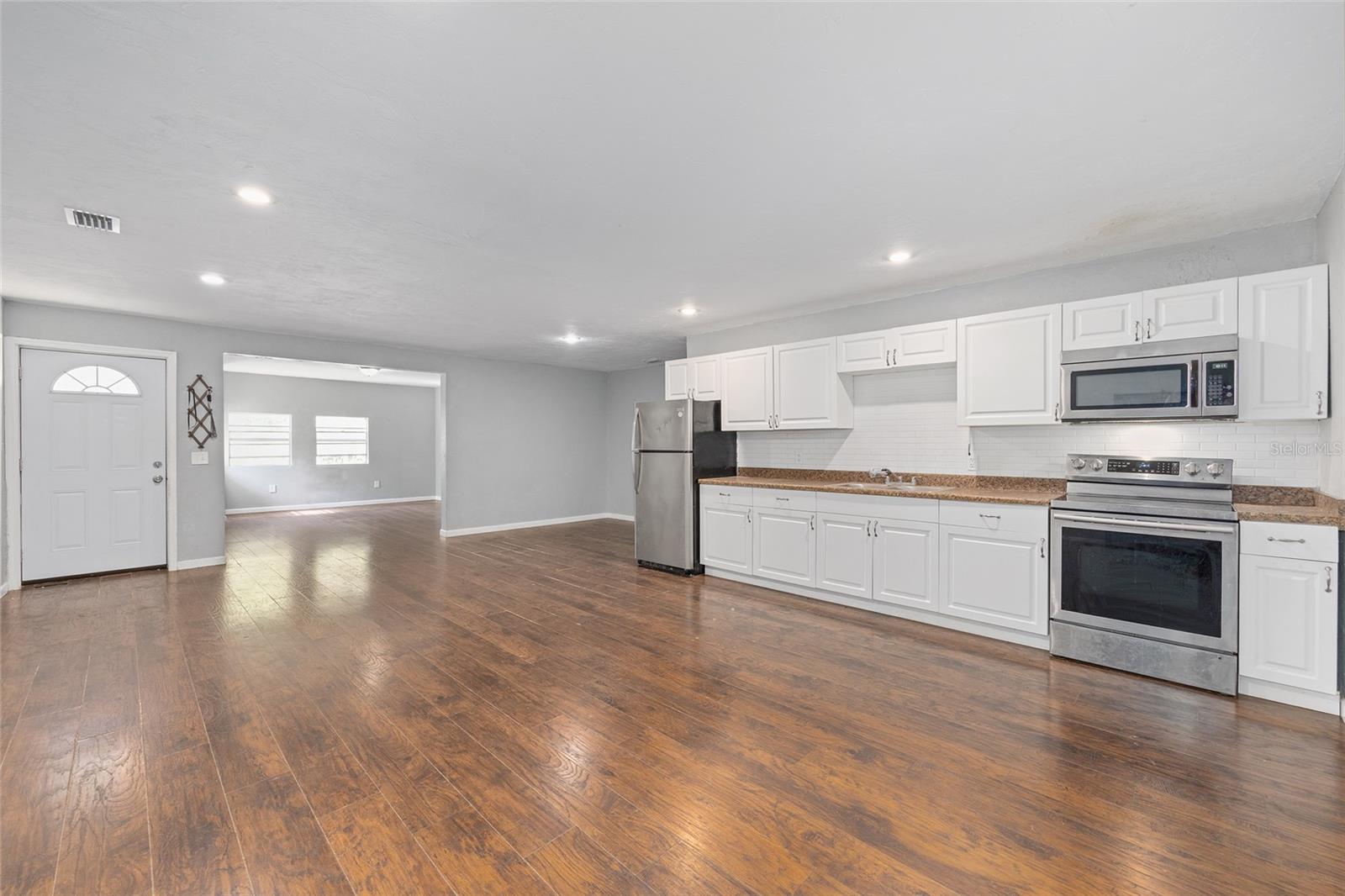 MEADOWS UN 09 - Residential