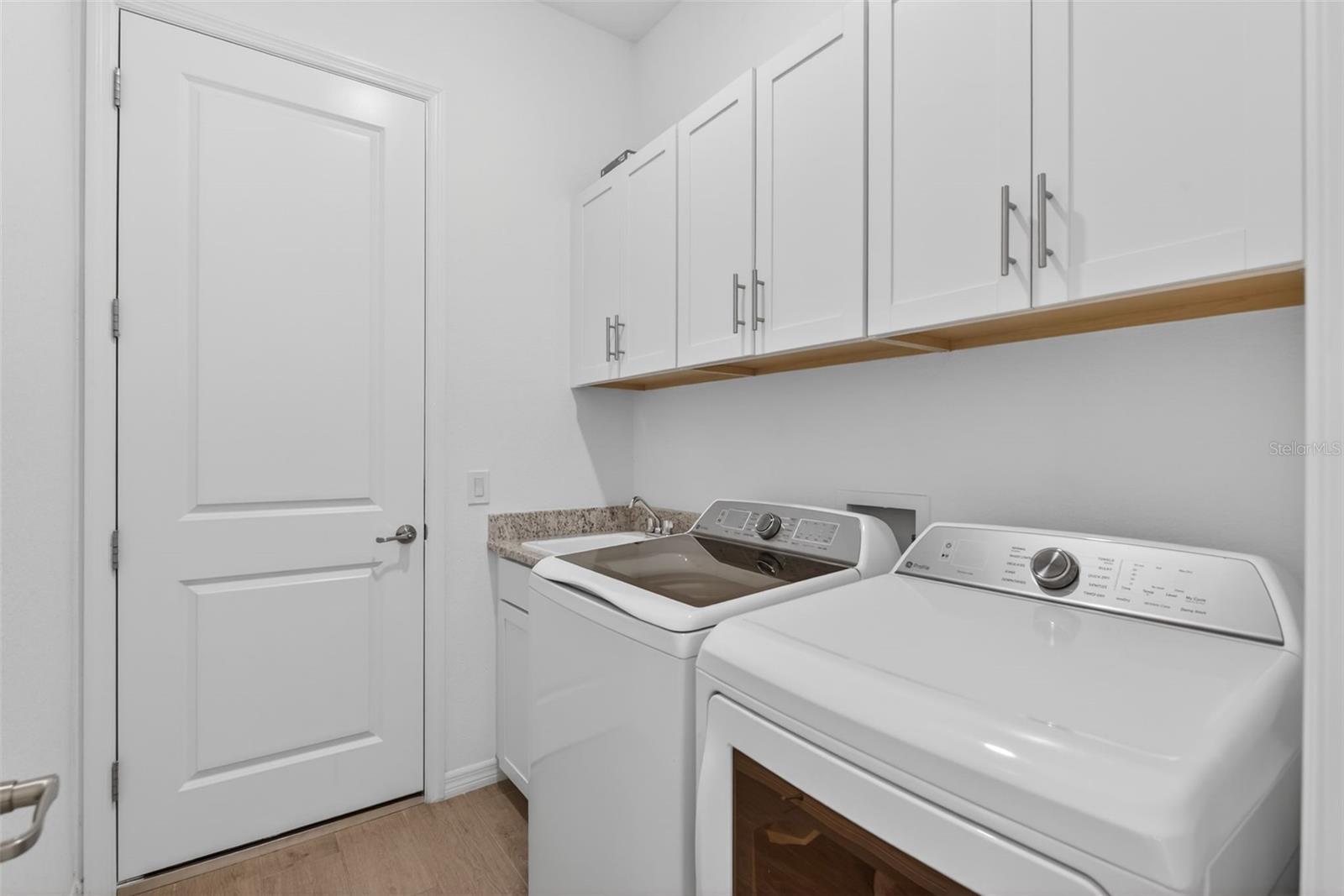 TERN BAY GOLF & CC RESIDENCE PH 01 - Residential