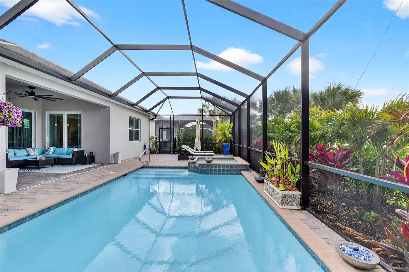 TERN BAY GOLF & CC RESIDENCE PH 01 - Residential