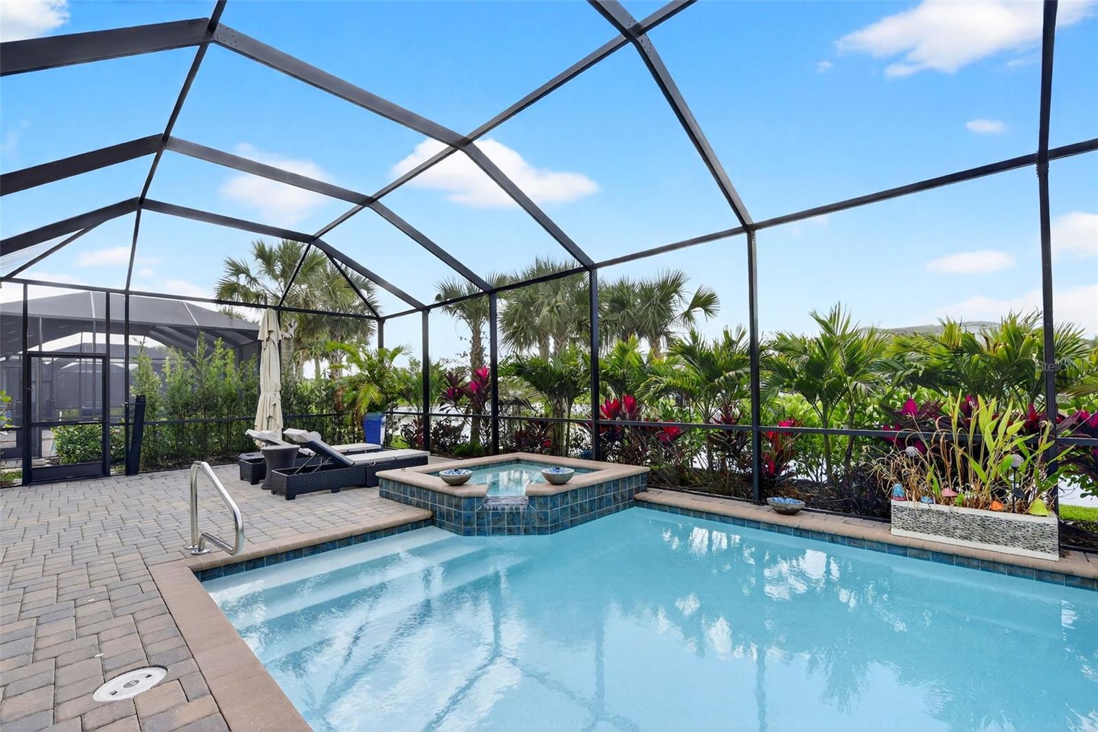 TERN BAY GOLF & CC RESIDENCE PH 01 - Residential