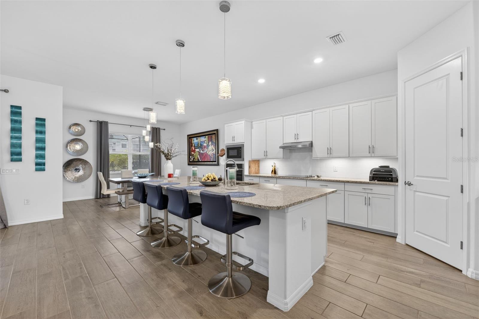 TERN BAY GOLF & CC RESIDENCE PH 01 - Residential