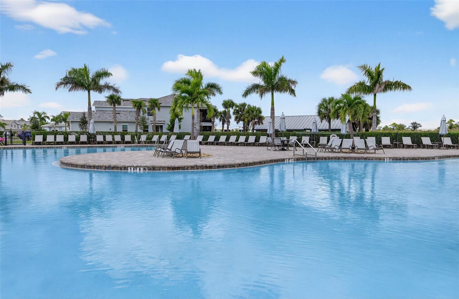 TERN BAY GOLF & CC RESIDENCE PH 01 - Residential