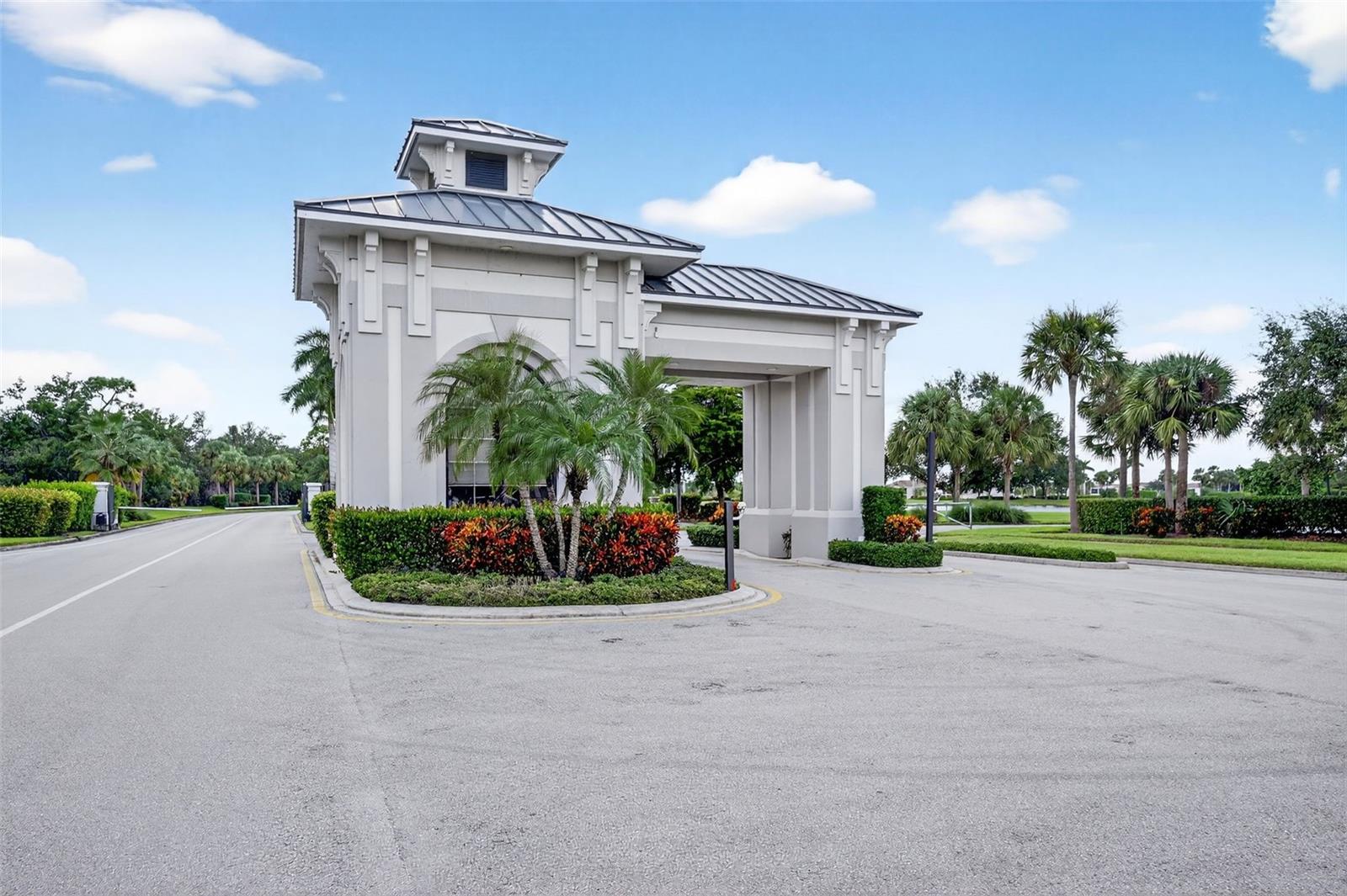 TERN BAY GOLF & CC RESIDENCE PH 01 - Residential