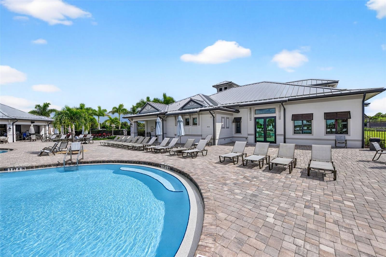 TERN BAY GOLF & CC RESIDENCE PH 01 - Residential