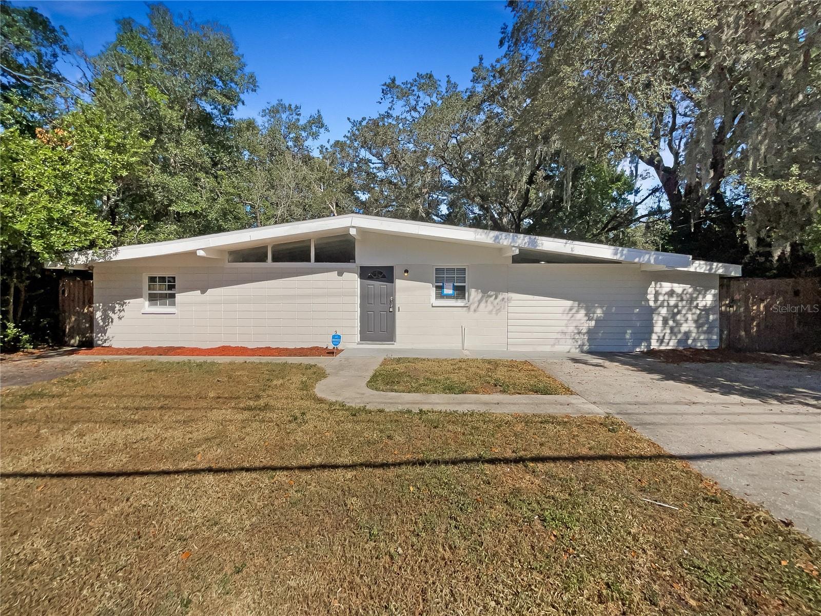 WOODLAND TERRACE - Residential