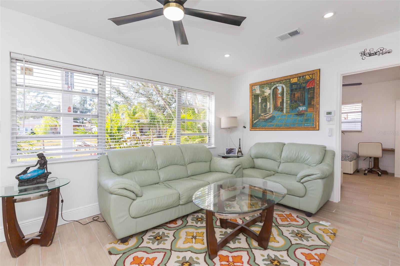 SHORE ACRES OVERLOOK SEC - Residential