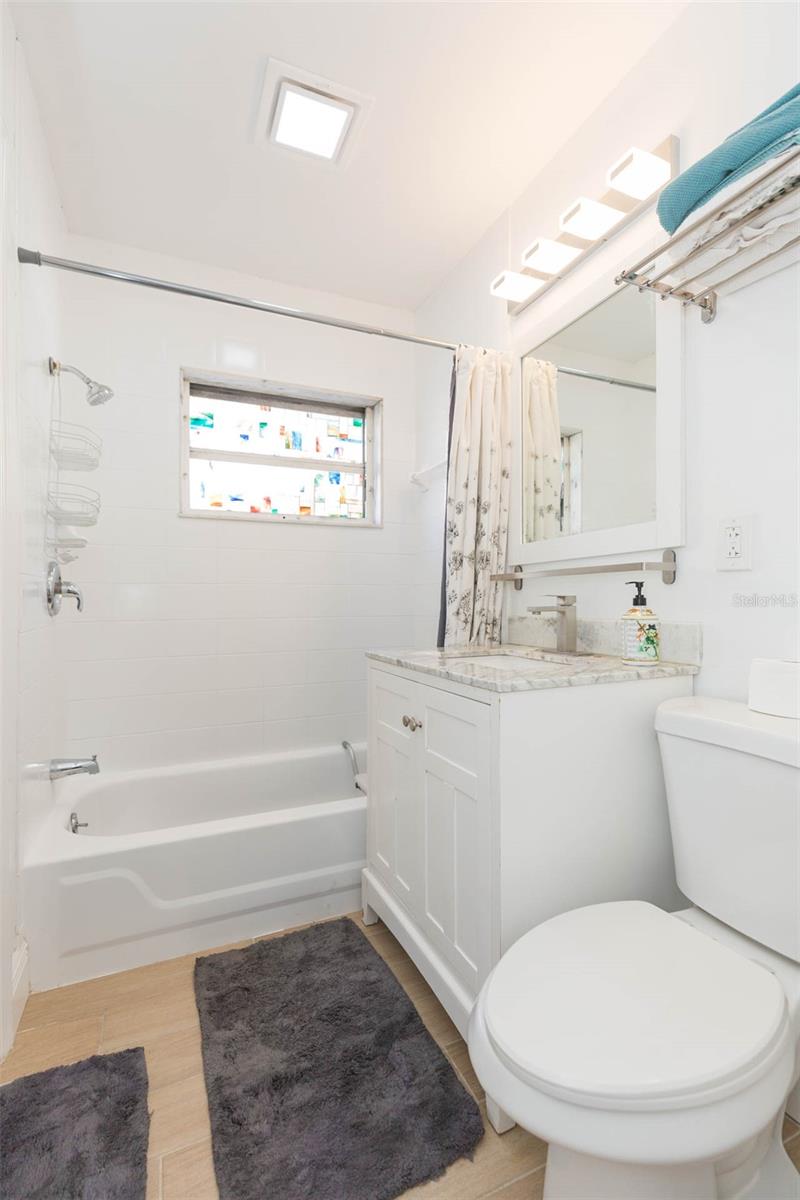 SHORE ACRES OVERLOOK SEC - Residential