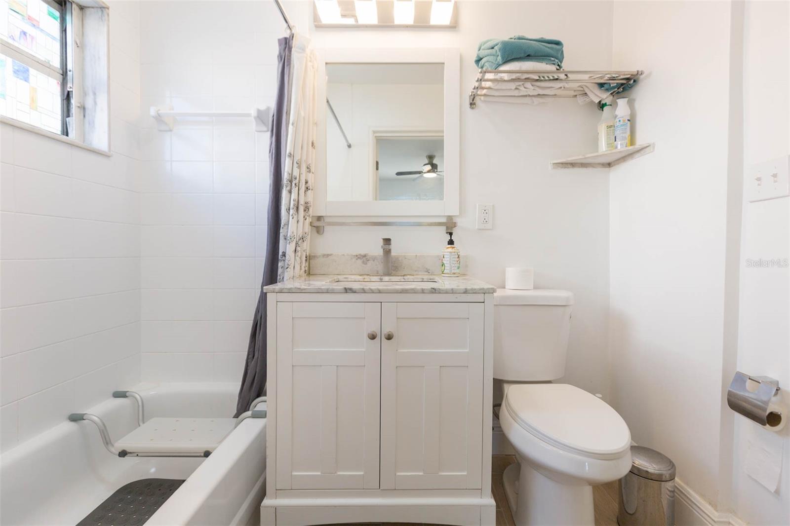 SHORE ACRES OVERLOOK SEC - Residential