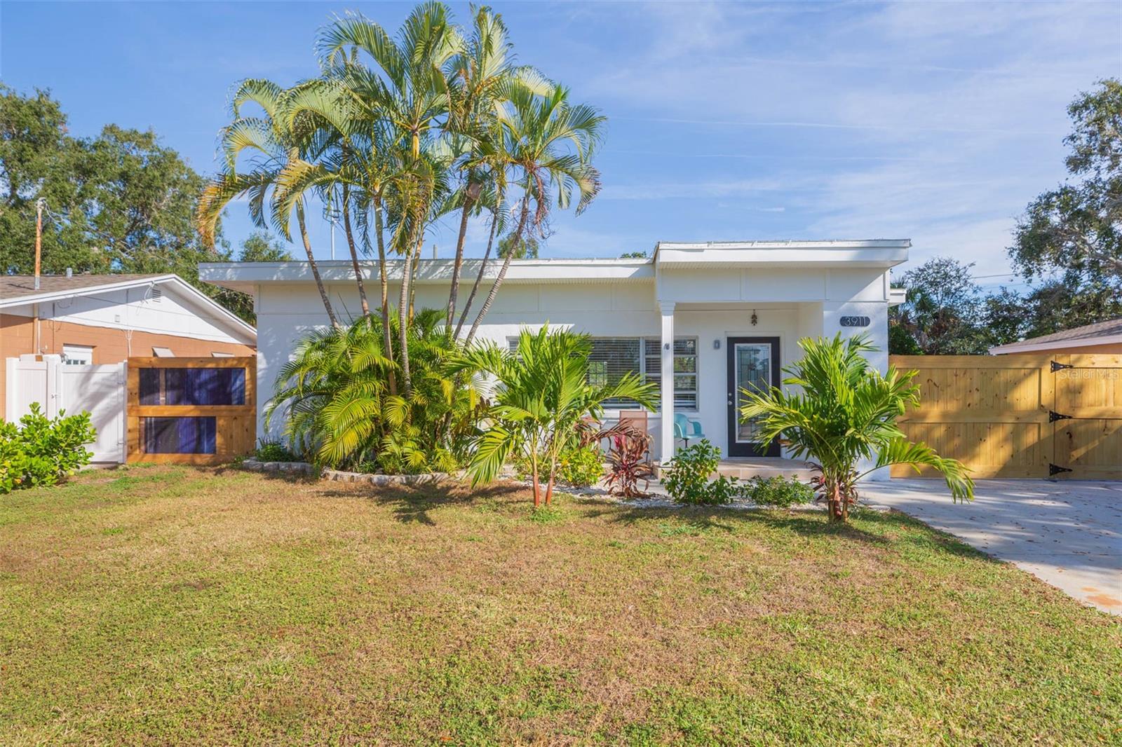 SHORE ACRES OVERLOOK SEC - Residential