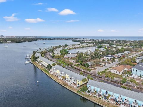 209 SEAHORSE DRIVE SE D ST PETERSBURG FL 33705