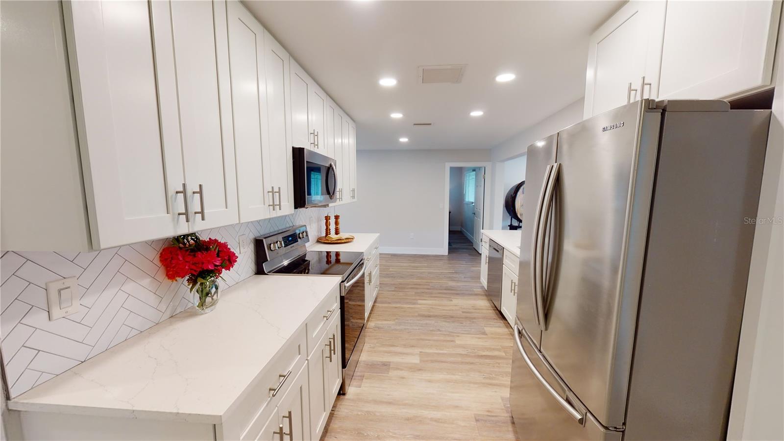 WHITFIELD ESTATES BLKS 14-23 & 26 - Residential