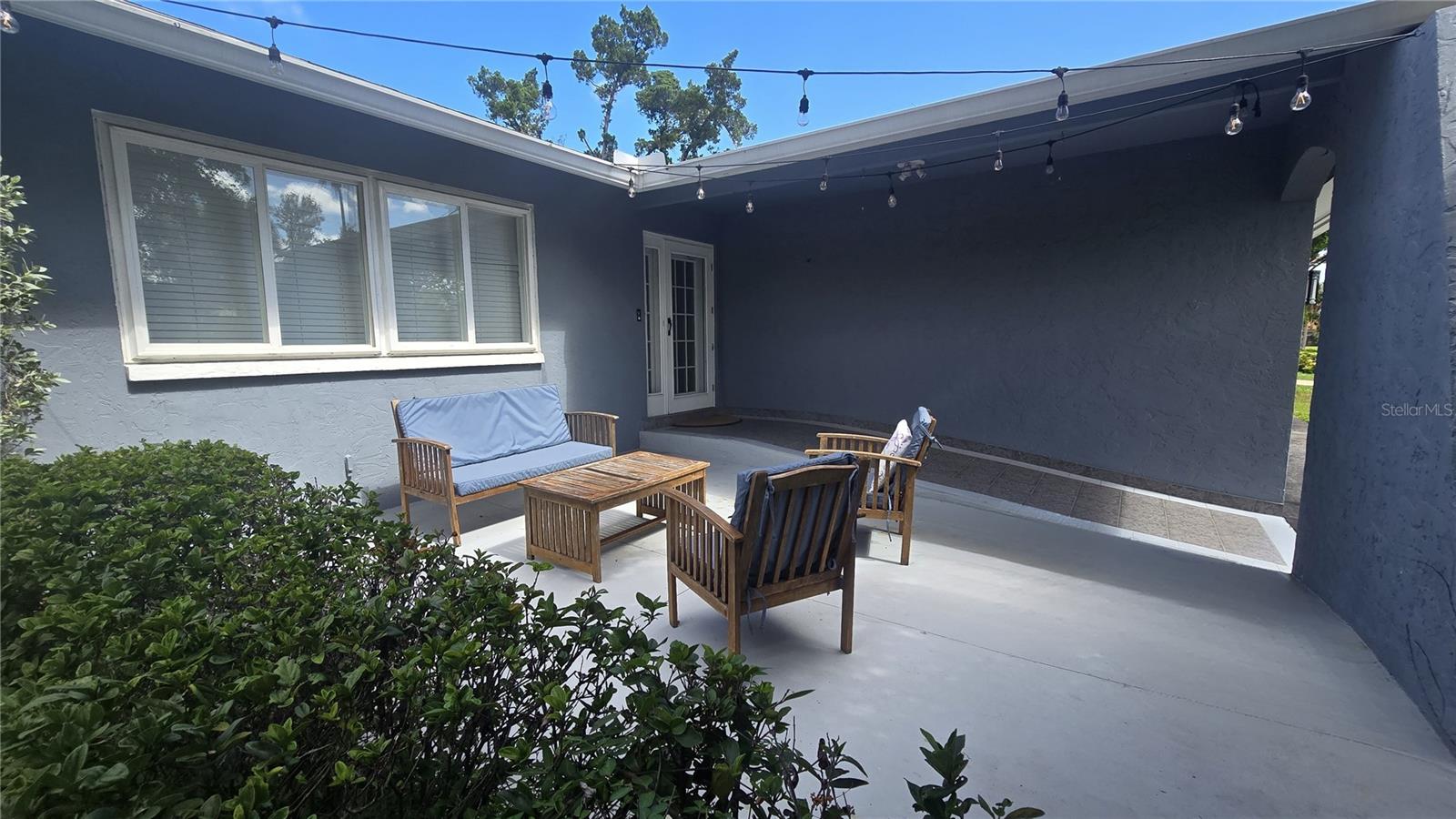 WHITFIELD ESTATES BLKS 14-23 & 26 - Residential