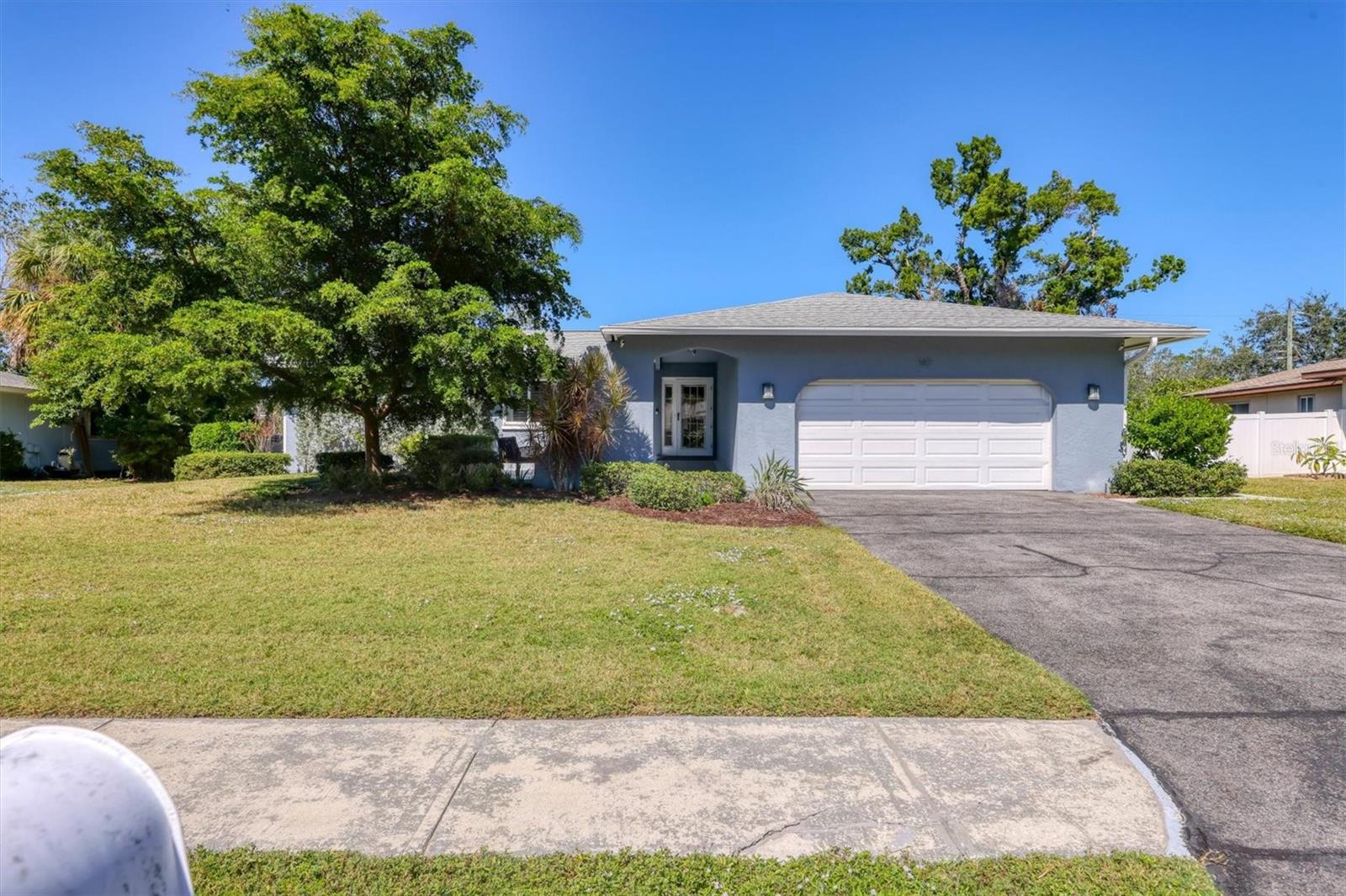 WHITFIELD ESTATES BLKS 14-23 & 26 - Residential