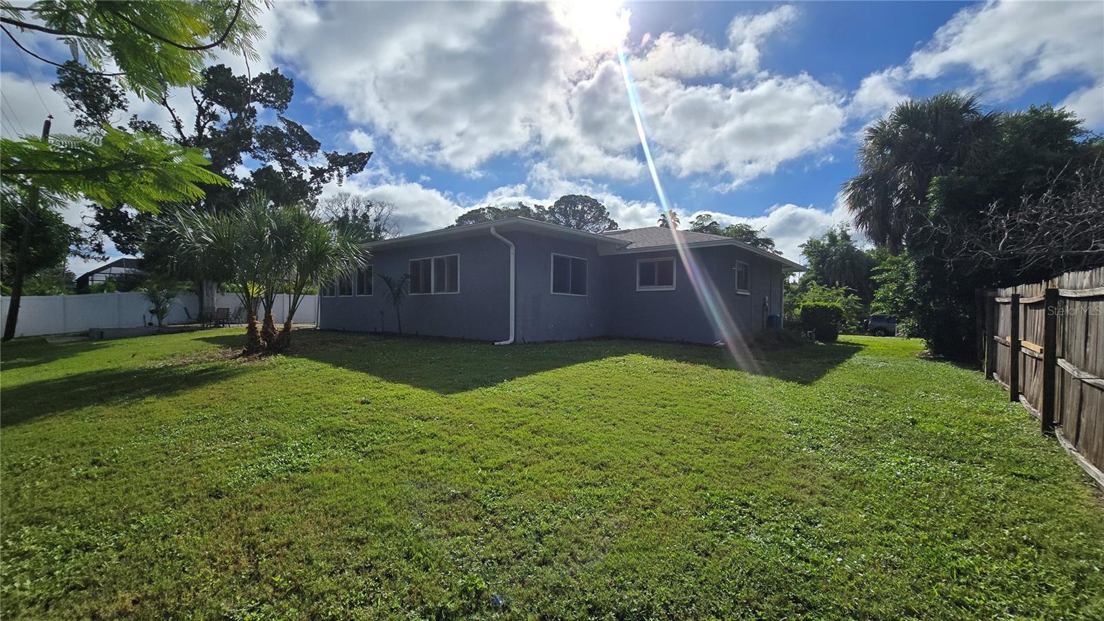 WHITFIELD ESTATES BLKS 14-23 & 26 - Residential