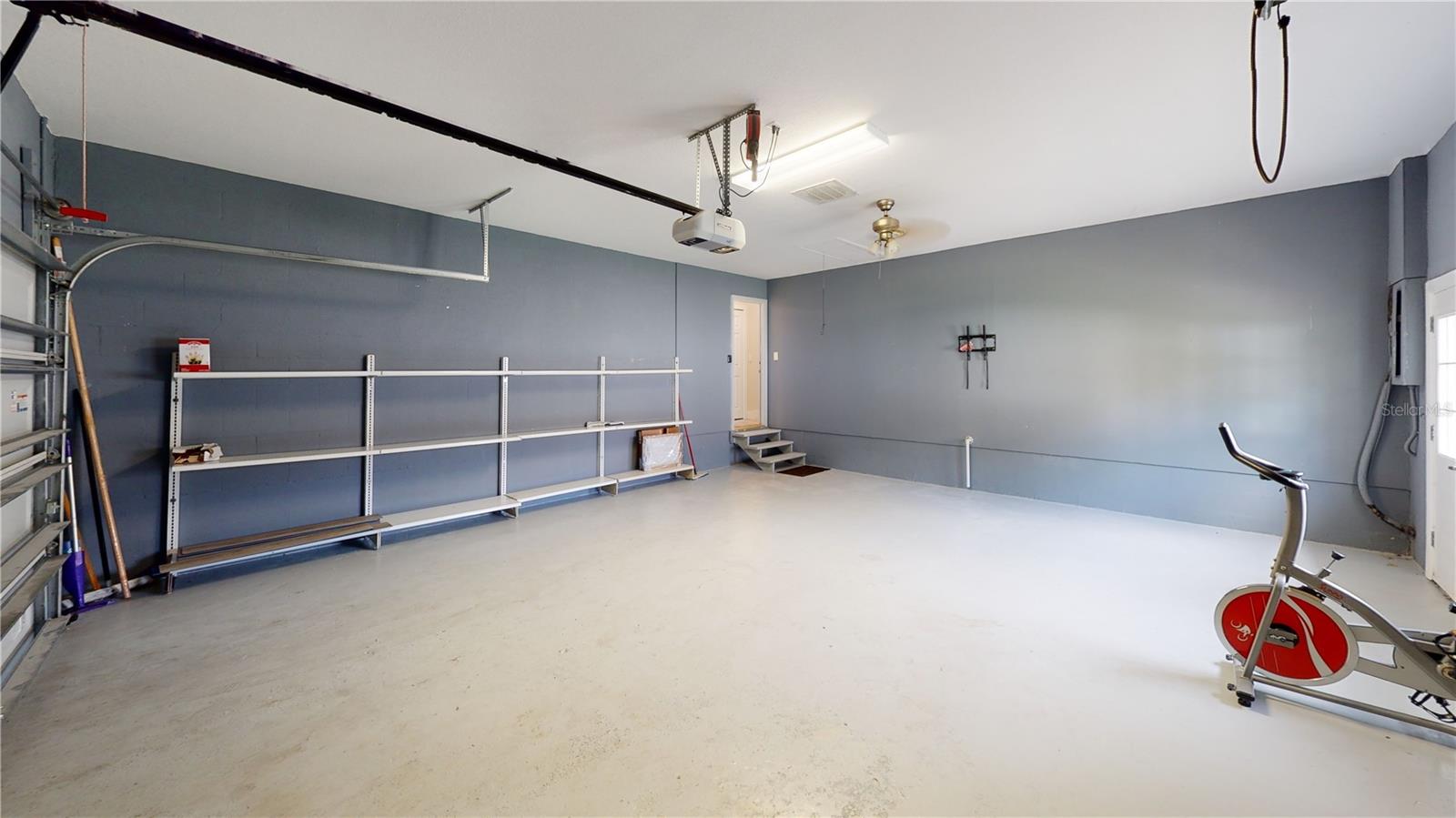 WHITFIELD ESTATES BLKS 14-23 & 26 - Residential