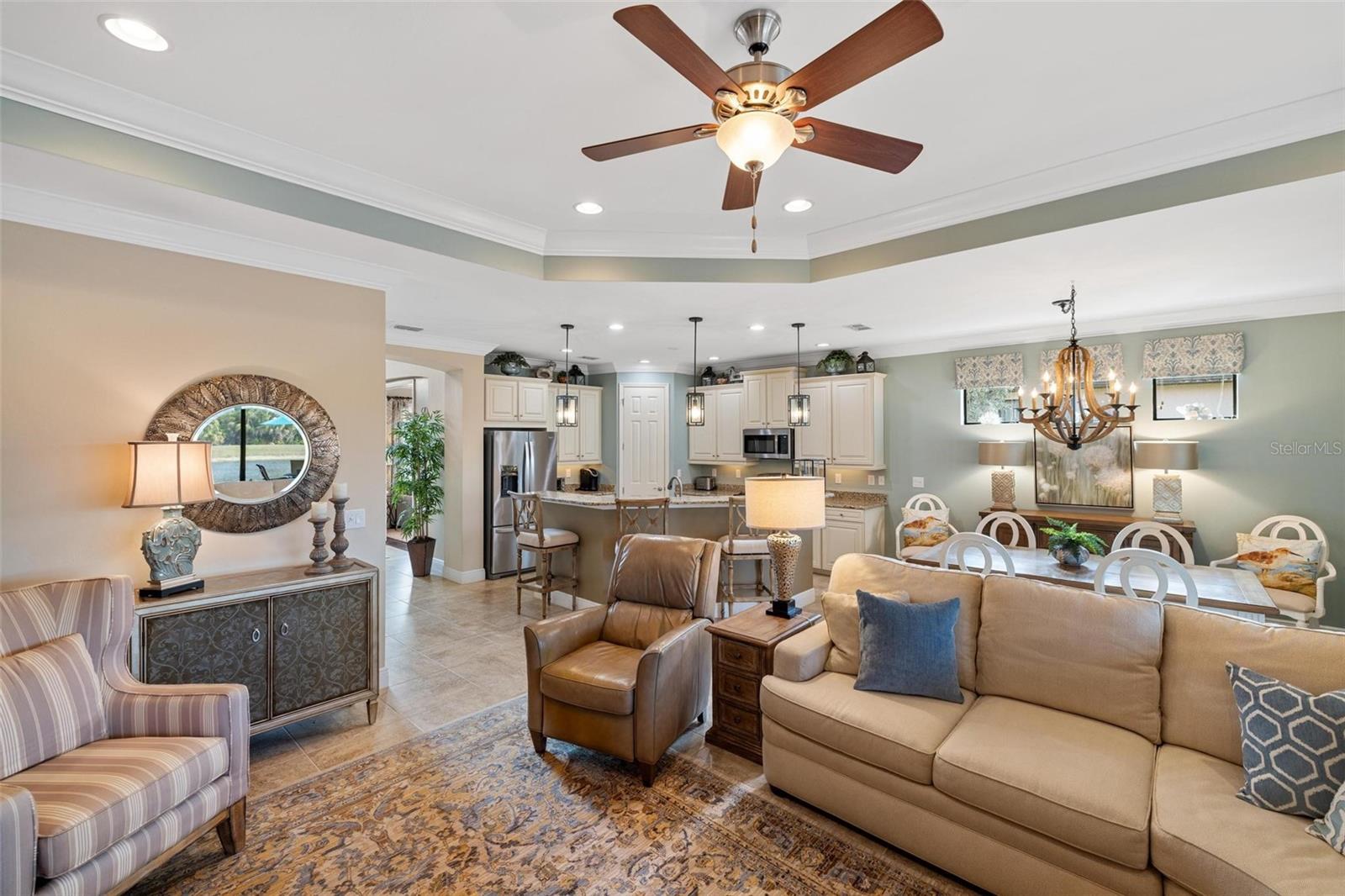 WILLOW CHASE - Residential