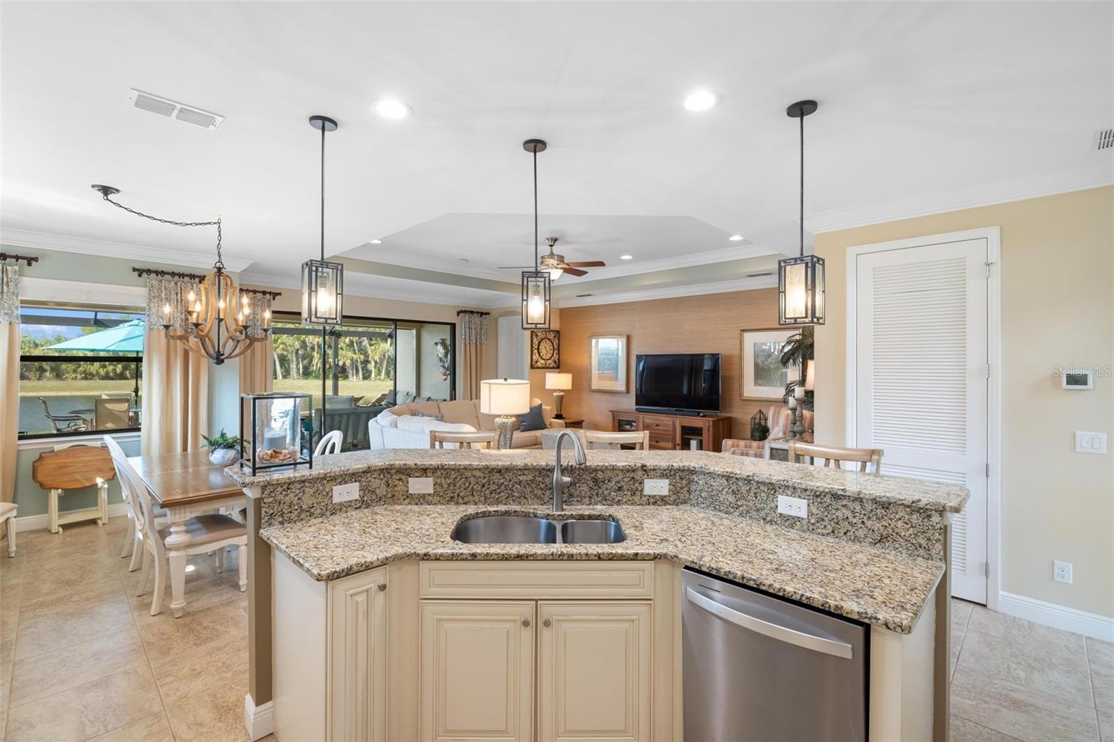 WILLOW CHASE - Residential