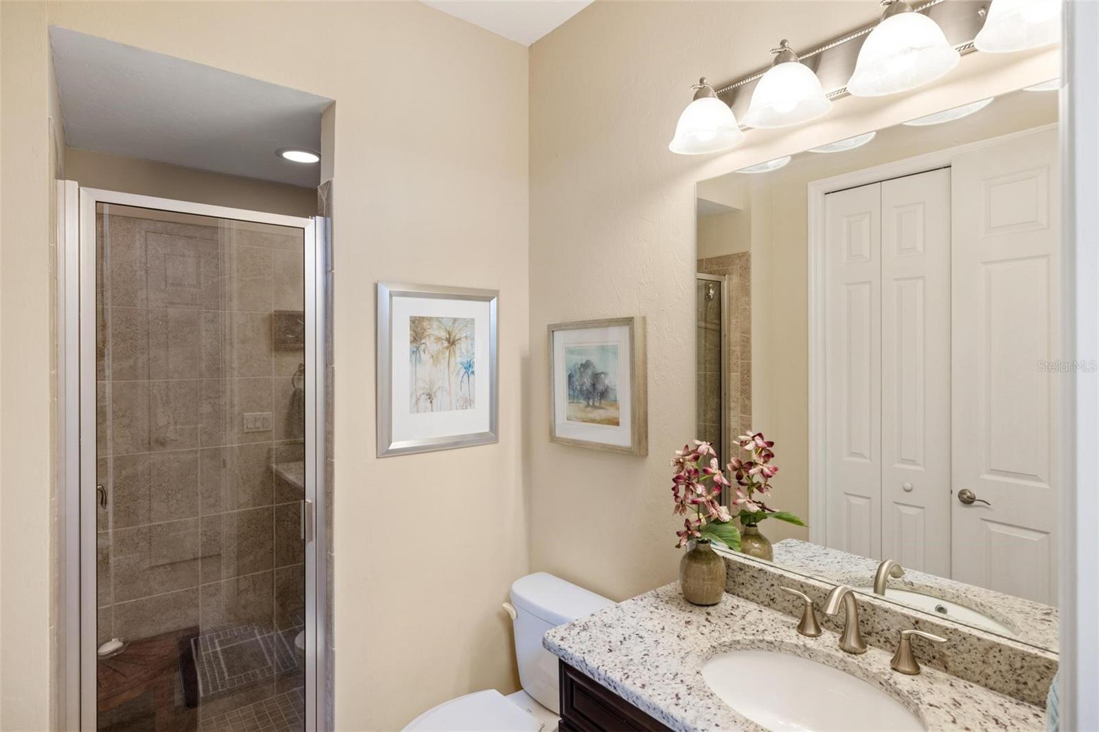 WILLOW CHASE - Residential