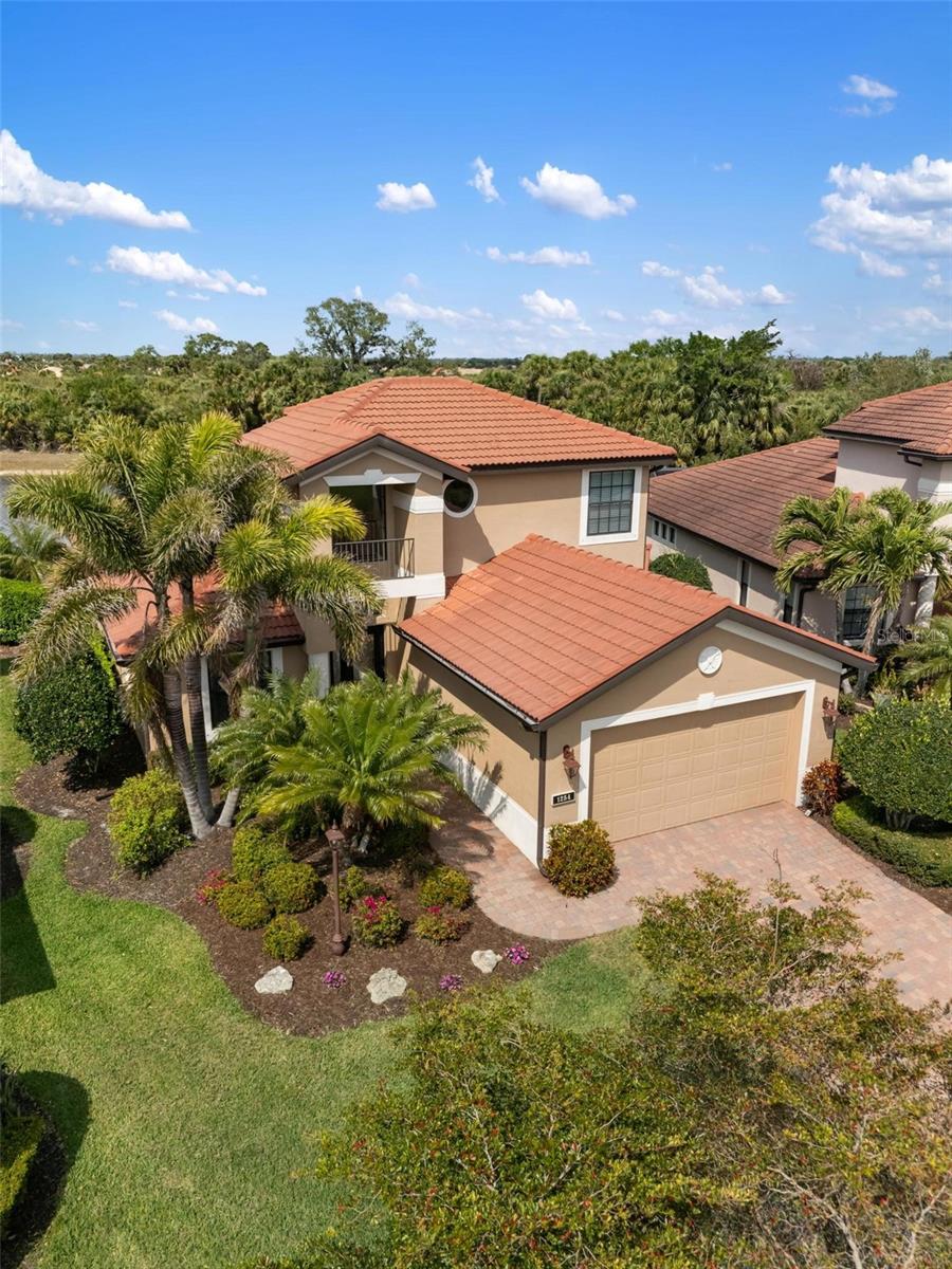 WILLOW CHASE - Residential