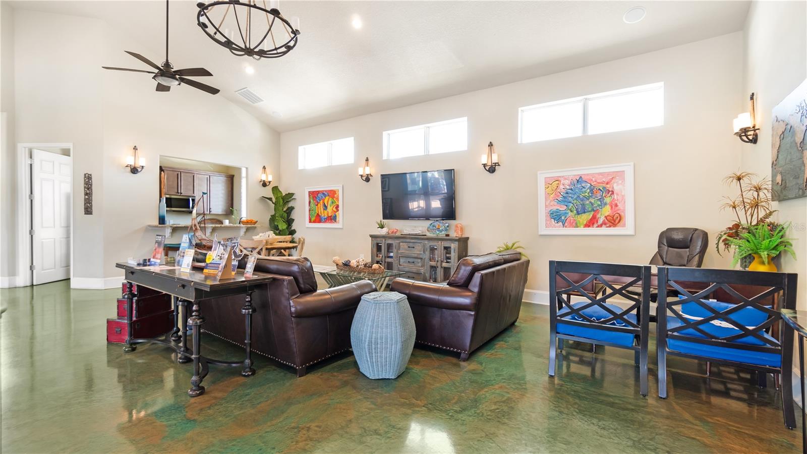 CAPE CROSSING - Residential