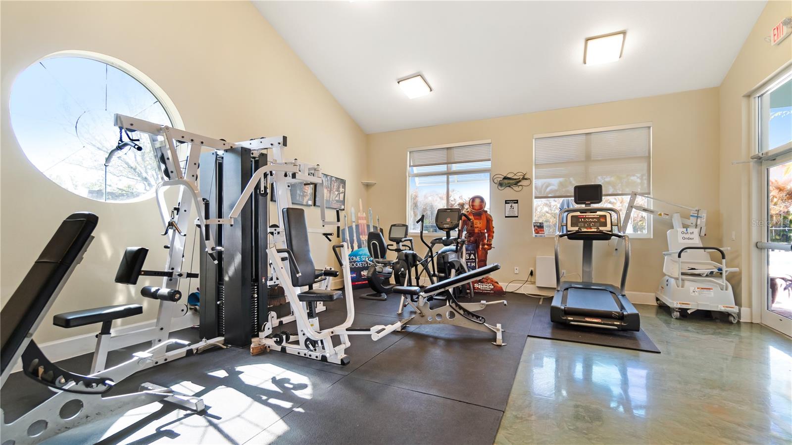 CAPE CROSSING - Residential