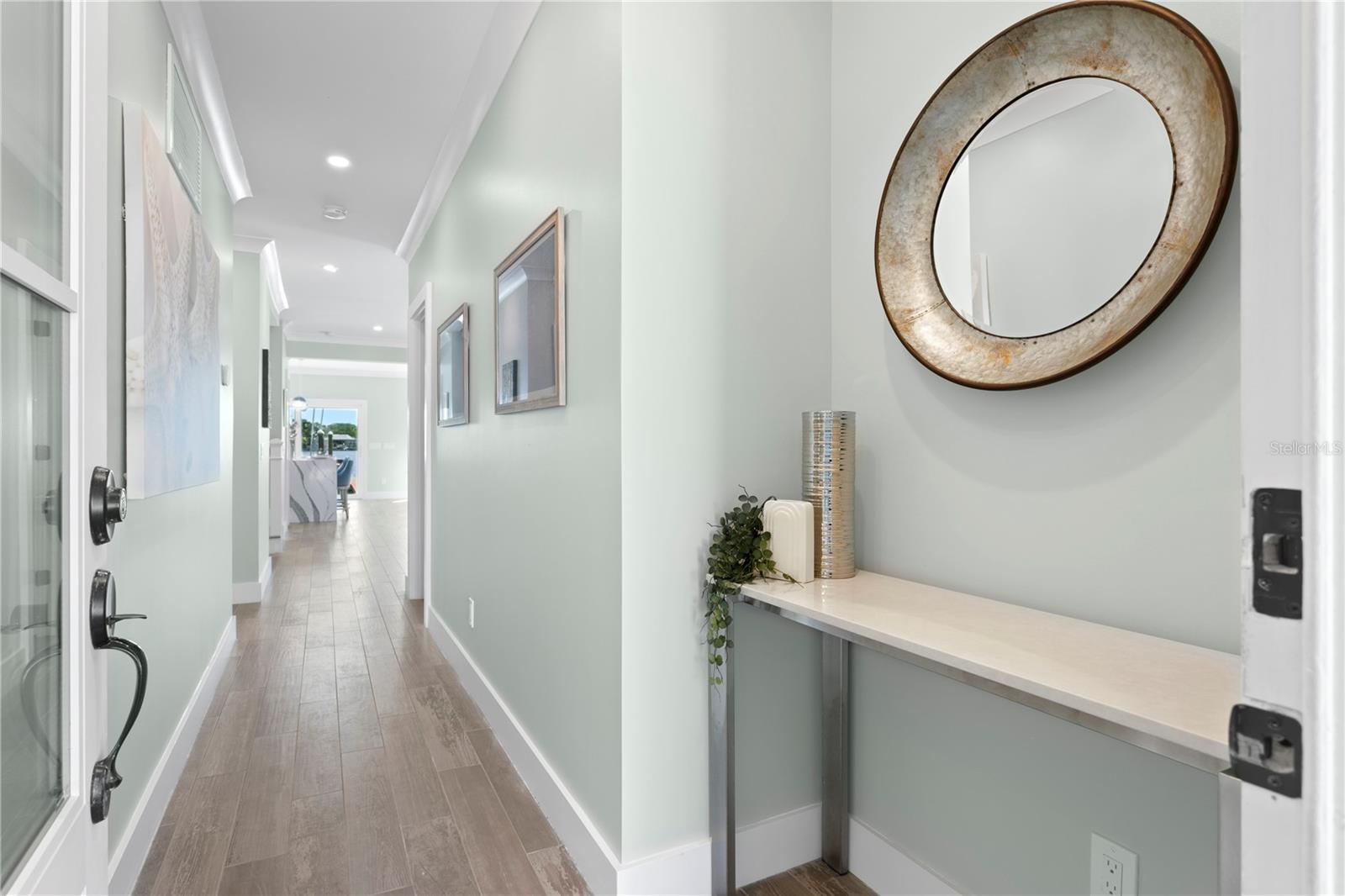 COLONIAL CORP REP - Residential