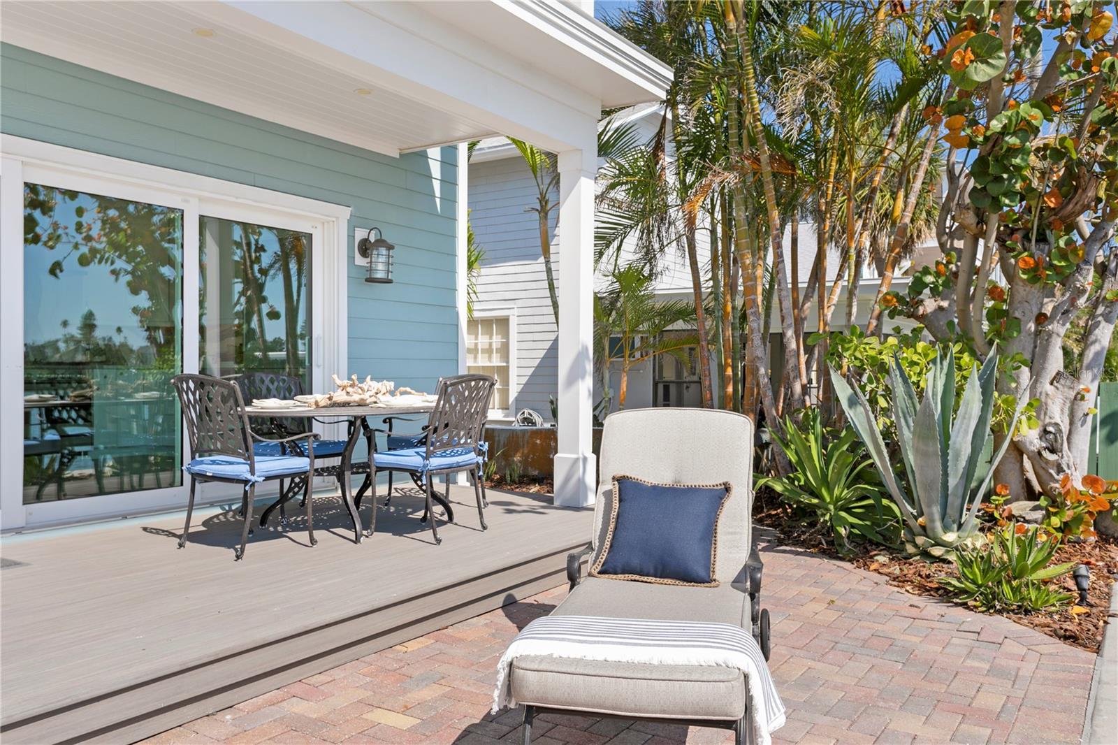 COLONIAL CORP REP - Residential