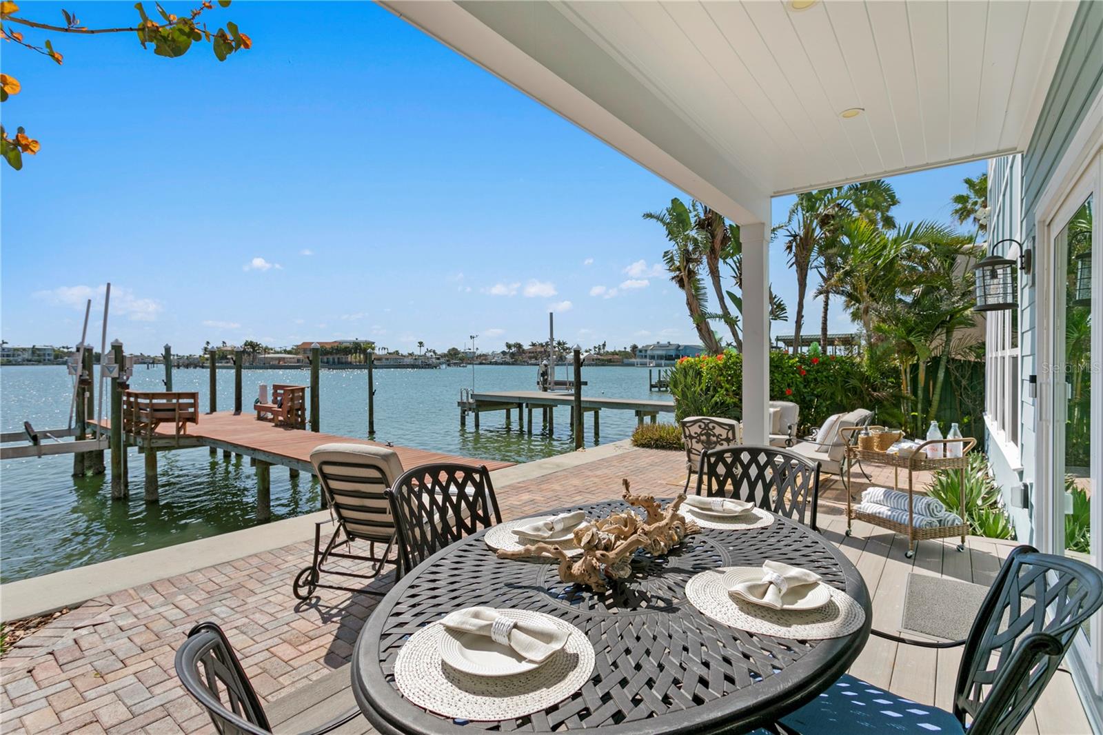 COLONIAL CORP REP - Residential