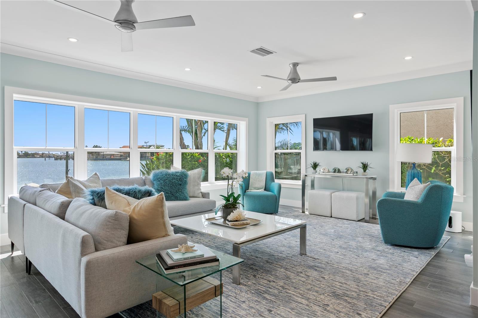 COLONIAL CORP REP - Residential