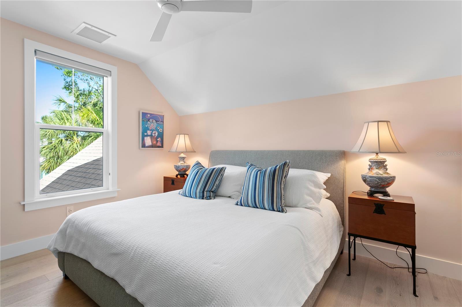 COLONIAL CORP REP - Residential